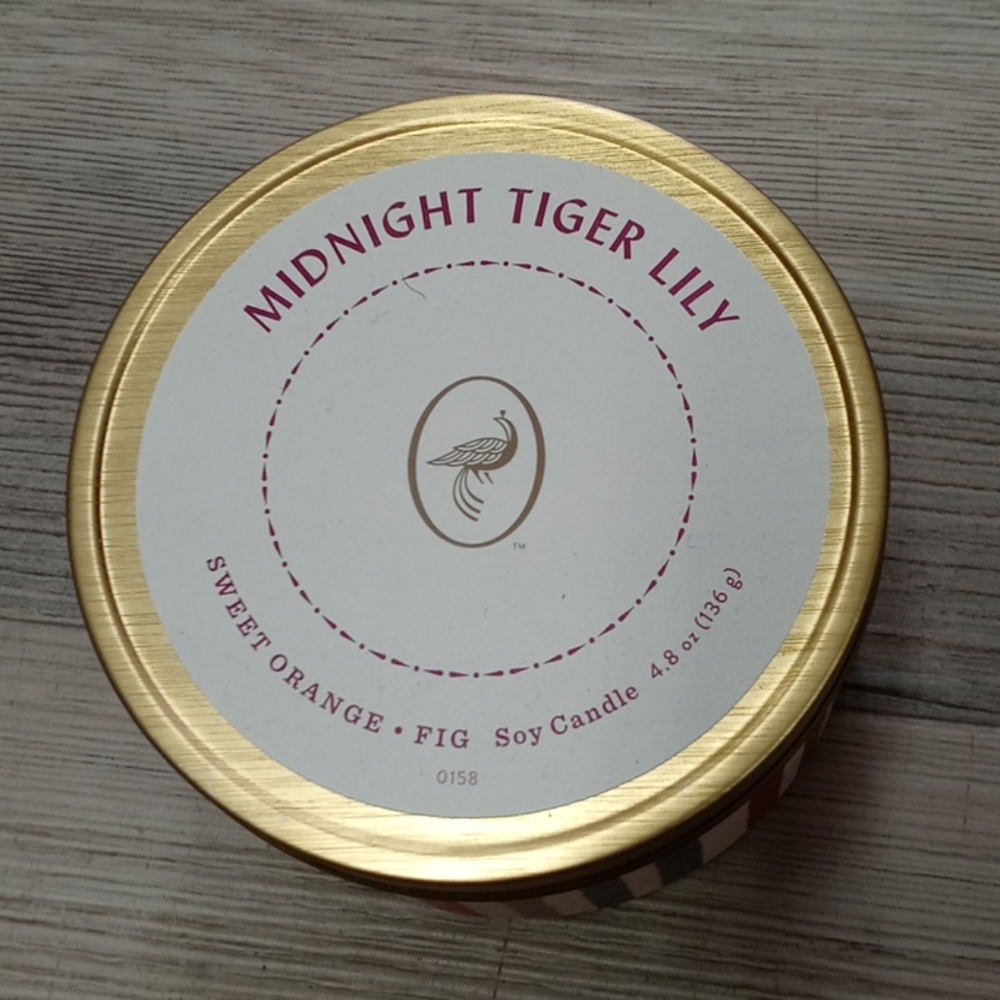 Midnight Tiger Lily Opalhouse candle